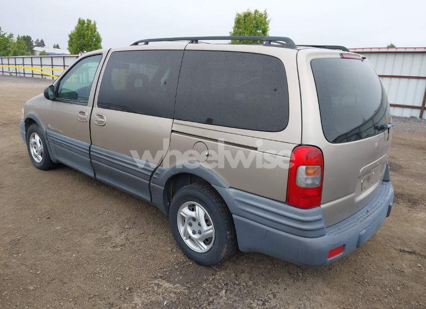 Photo 3 of 2000 Pontiac Montana M16 (VIN 1GMDX03E4YD331779)