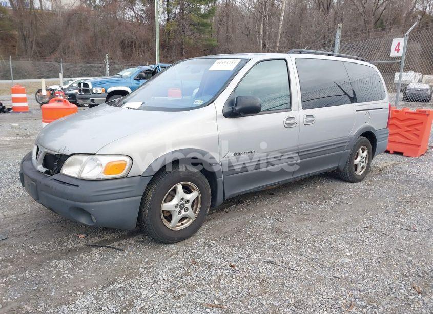 Photo 2 of 2000 Pontiac Montana M16 (VIN 1GMDX03EXYD108954)