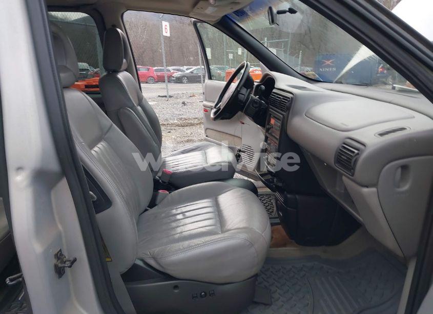 Photo 5 of 2000 Pontiac Montana M16 (VIN 1GMDX03EXYD108954)