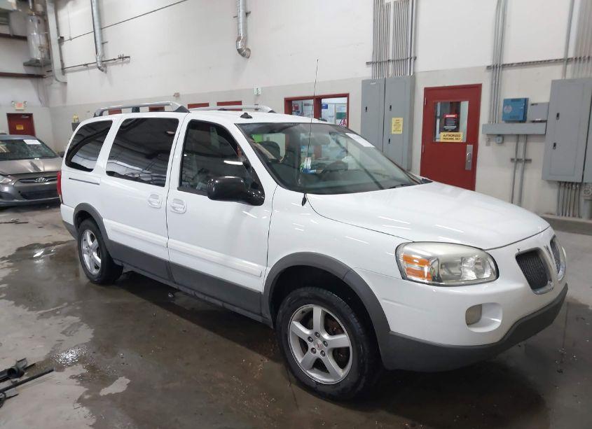 2005 Pontiac Montana SV6 AWD (VIN 1GMDX33L55D249765) main photo