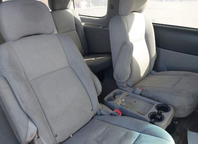 Photo 8 of 2006 Pontiac Montana SV6 (VIN 1GMDX33L56D205881)