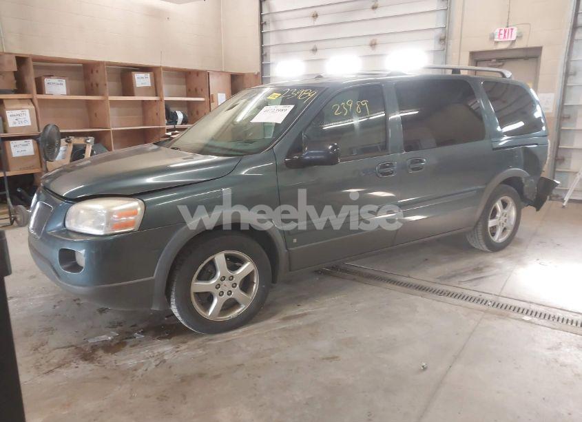 Photo 2 of 2006 Pontiac Montana SV6 (VIN 1GMDX33L76D194365)