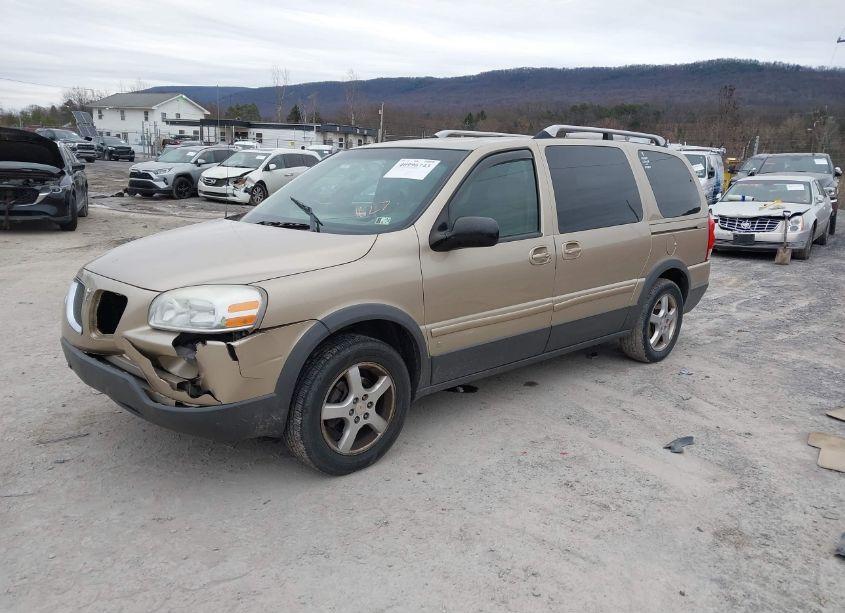 Photo 2 of 2006 Pontiac Montana SV6 (VIN 1GMDX33LX6D211627)