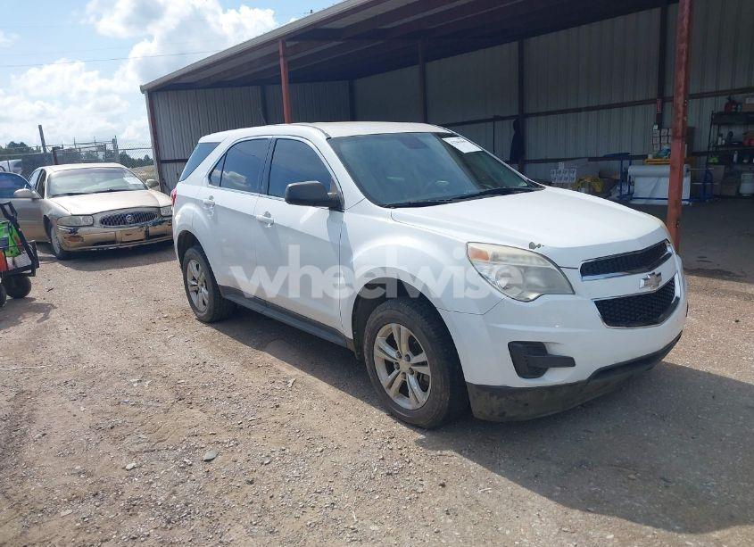 2014 Chevrolet Equinox LS (VIN 1GNALAEK1EZ123005) main photo