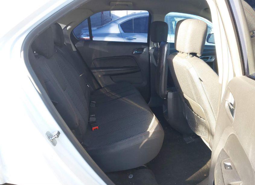 Photo 8 of 2014 Chevrolet Equinox LS (VIN 1GNALAEK2EZ104818)