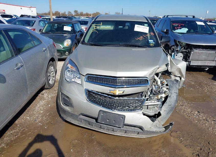 2014 Chevrolet Equinox LS (VIN 1GNALAEK2EZ122820) main photo