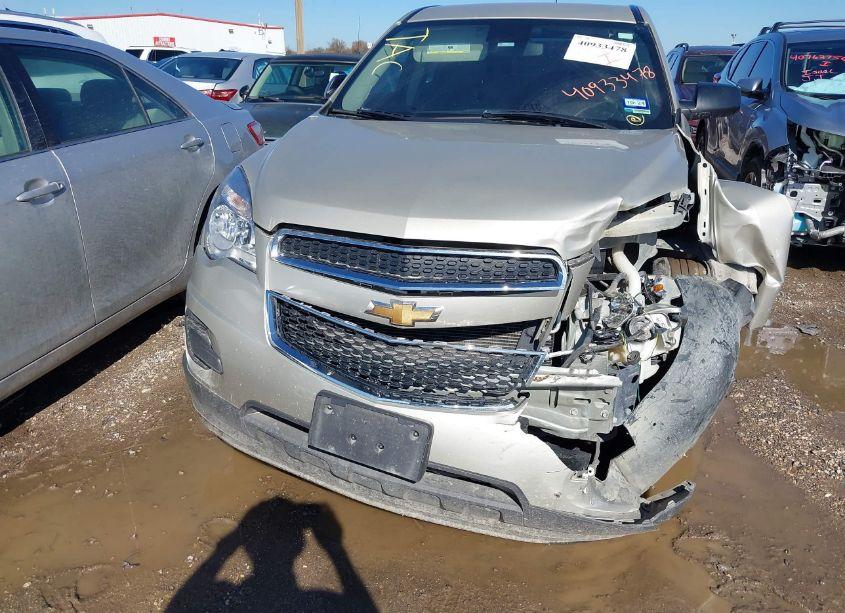 Photo 13 of 2014 Chevrolet Equinox LS (VIN 1GNALAEK2EZ122820)