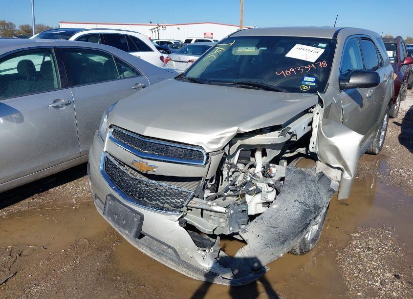 Photo 6 of 2014 Chevrolet Equinox LS (VIN 1GNALAEK2EZ122820)