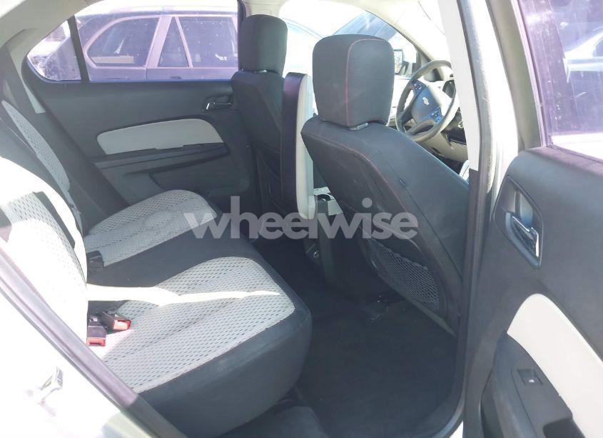 Photo 8 of 2014 Chevrolet Equinox LS (VIN 1GNALAEK2EZ130559)