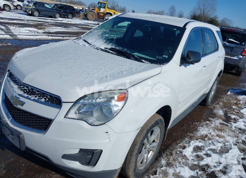 Photo 6 of 2014 Chevrolet Equinox LS (VIN 1GNALAEK2EZ135664)