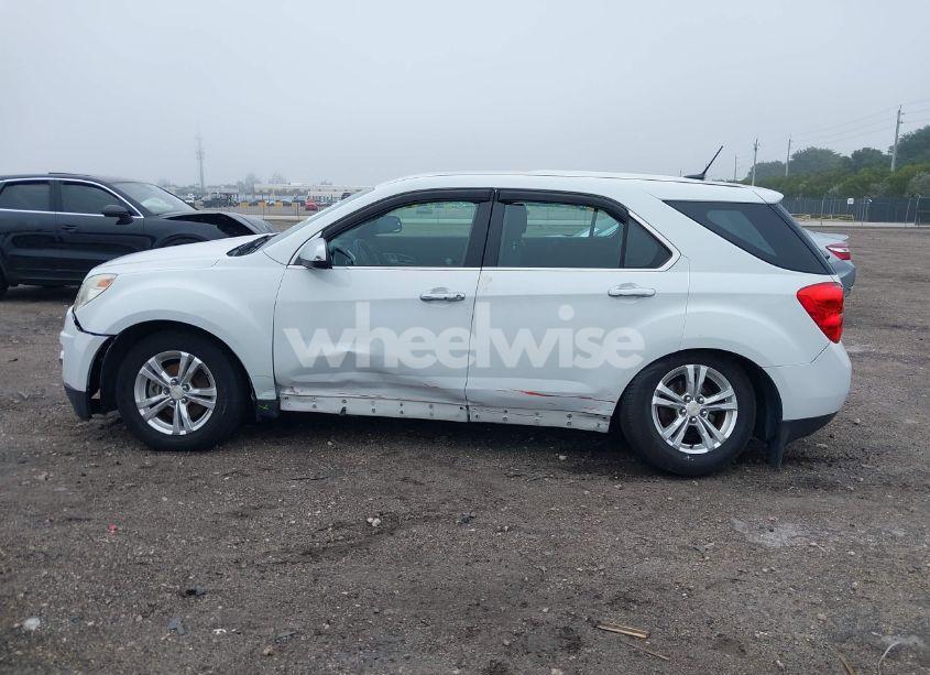 Photo 14 of 2014 Chevrolet Equinox LS (VIN 1GNALAEK2EZ138919)