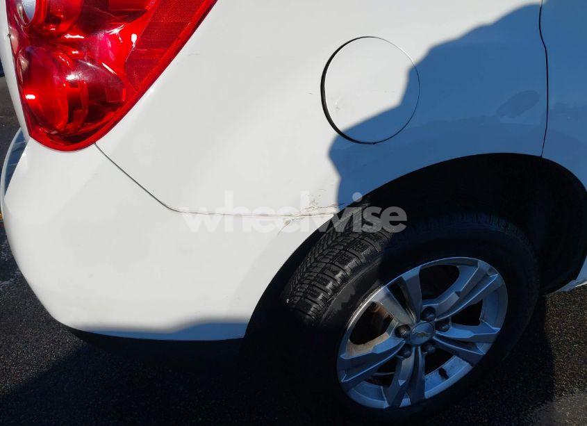 Photo 15 of 2015 Chevrolet Equinox LS (VIN 1GNALAEK3FZ121872)