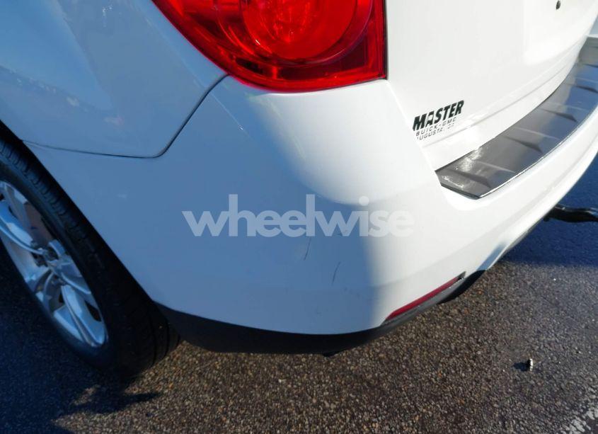 Photo 6 of 2015 Chevrolet Equinox LS (VIN 1GNALAEK3FZ121872)