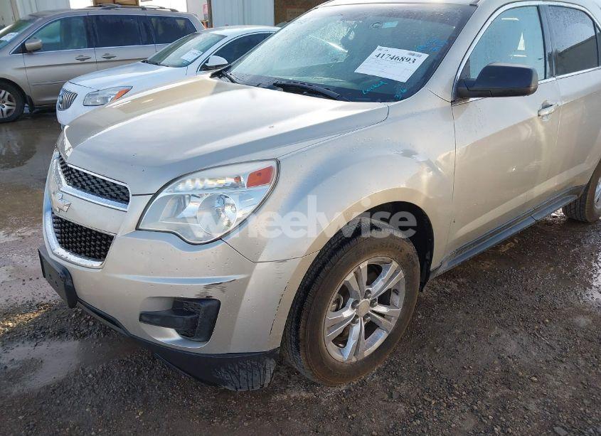 Photo 6 of 2014 Chevrolet Equinox LS (VIN 1GNALAEK4EZ103847)