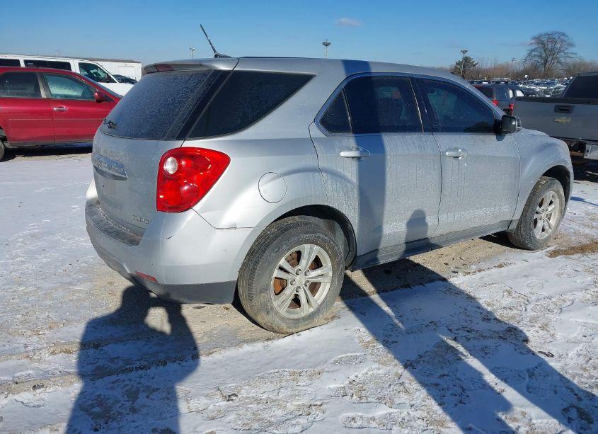 Photo 4 of 2014 Chevrolet Equinox LS (VIN 1GNALAEK5EZ117093)