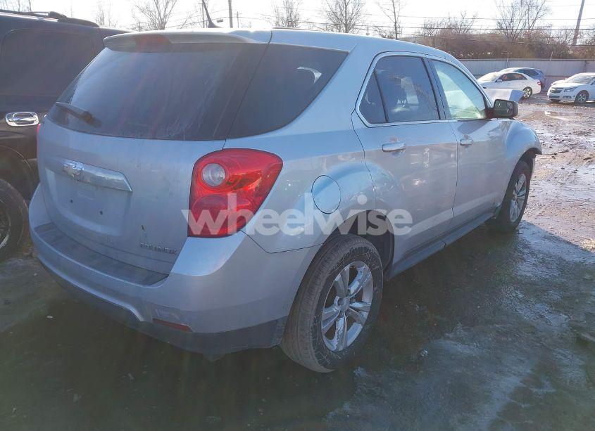 Photo 4 of 2014 Chevrolet Equinox LS (VIN 1GNALAEK6EZ113361)