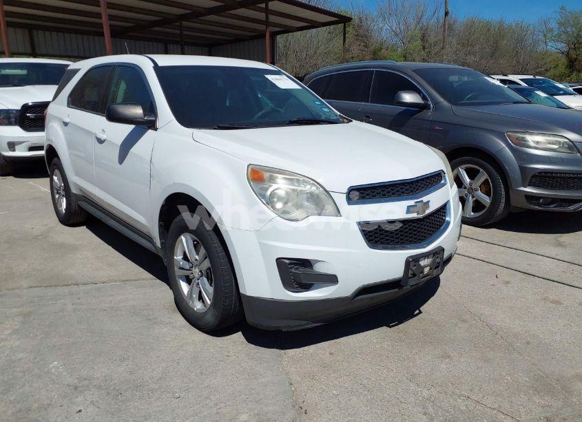 2014 Chevrolet Equinox LS (VIN 1GNALAEK6EZ130211) main photo