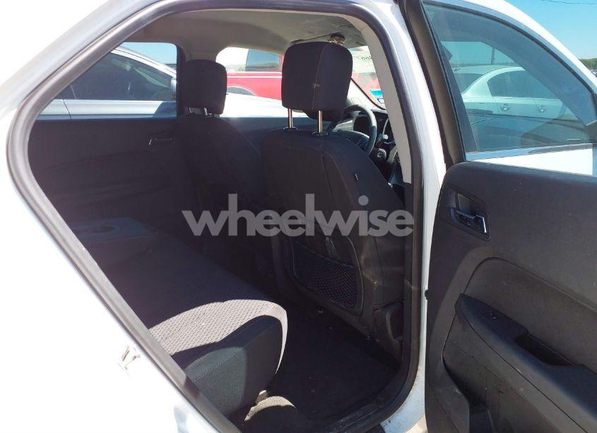 Photo 8 of 2014 Chevrolet Equinox LS (VIN 1GNALAEK6EZ130211)