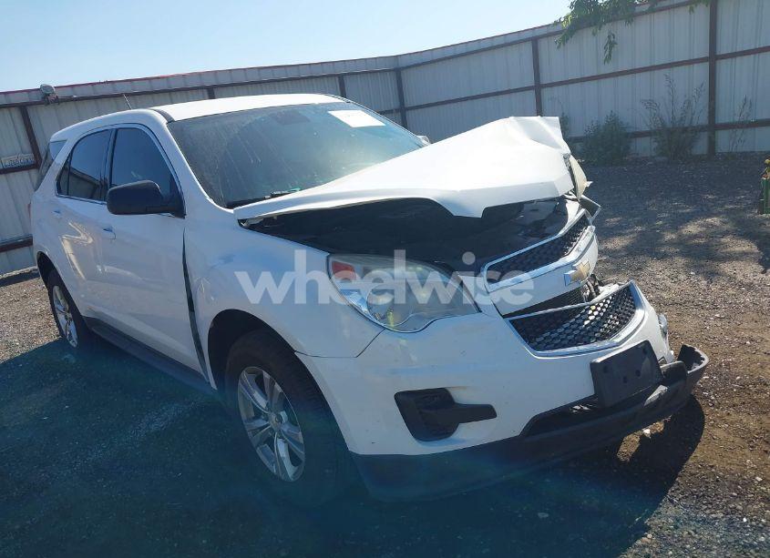 2015 Chevrolet Equinox LS (VIN 1GNALAEK6FZ100143) main photo