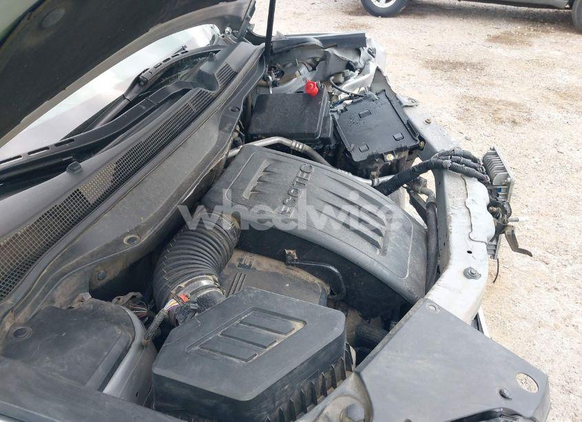 Photo 16 of 2015 Chevrolet Equinox LS (VIN 1GNALAEK6FZ132235)