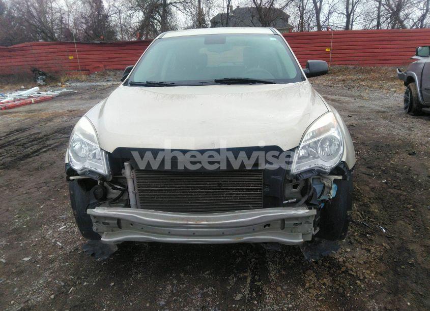 Photo 12 of 2014 Chevrolet Equinox LS (VIN 1GNALAEK8EZ113345)