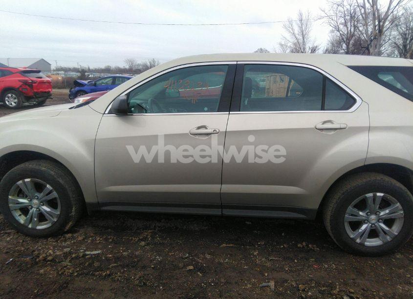 Photo 14 of 2014 Chevrolet Equinox LS (VIN 1GNALAEK8EZ113345)