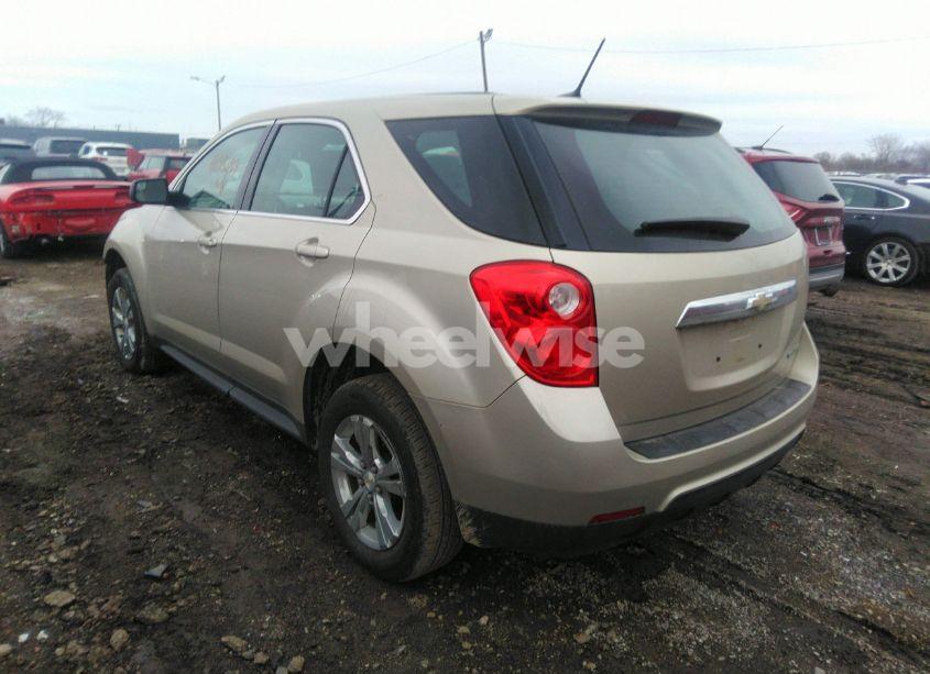 Photo 3 of 2014 Chevrolet Equinox LS (VIN 1GNALAEK8EZ113345)