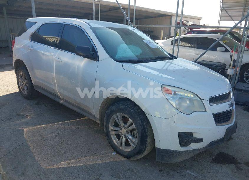 2014 Chevrolet Equinox LS (VIN 1GNALAEK8EZ116200) main photo