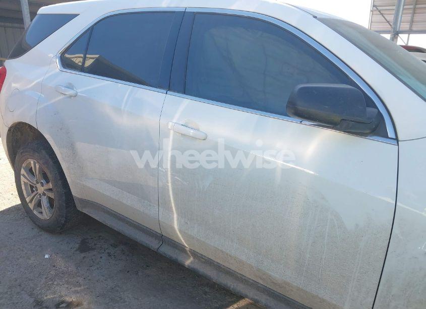 Photo 13 of 2014 Chevrolet Equinox LS (VIN 1GNALAEK8EZ116200)