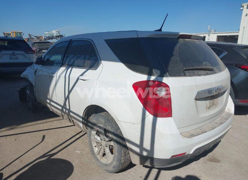 Photo 3 of 2014 Chevrolet Equinox LS (VIN 1GNALAEK8EZ116200)