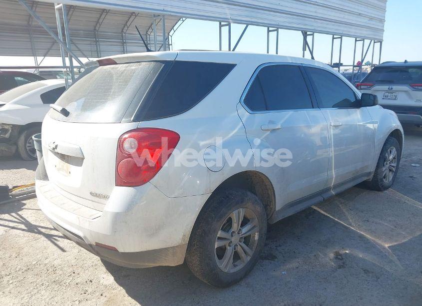 Photo 4 of 2014 Chevrolet Equinox LS (VIN 1GNALAEK8EZ116200)