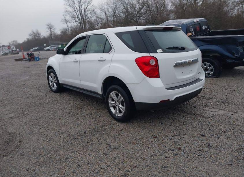 Photo 3 of 2015 Chevrolet Equinox LS (VIN 1GNALAEK8FZ127795)