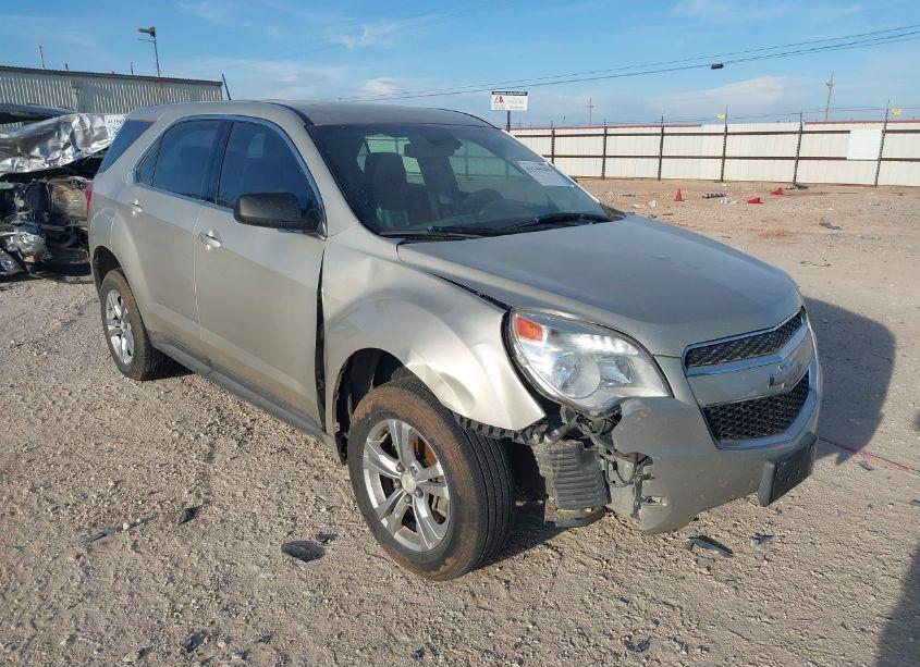 2014 Chevrolet Equinox LS (VIN 1GNALAEK9EZ127772) main photo