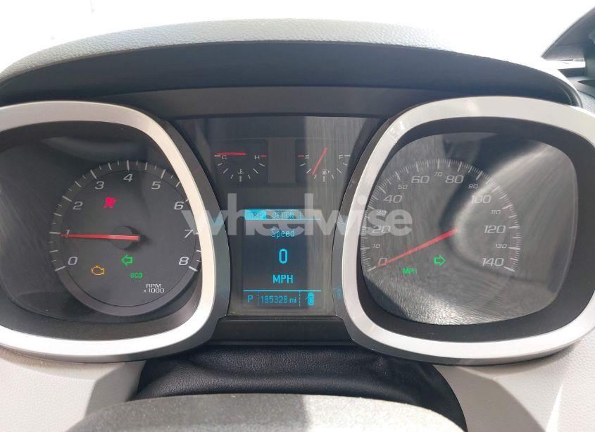 Photo 7 of 2015 Chevrolet Equinox LS (VIN 1GNALAEK9FZ113470)