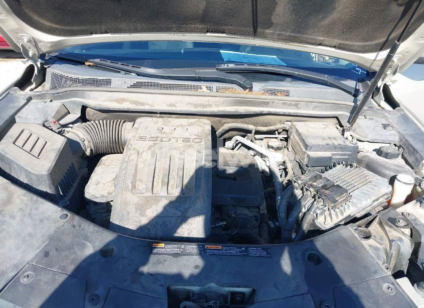 Photo 10 of 2015 Chevrolet Equinox LS (VIN 1GNALAEKXFZ142069)