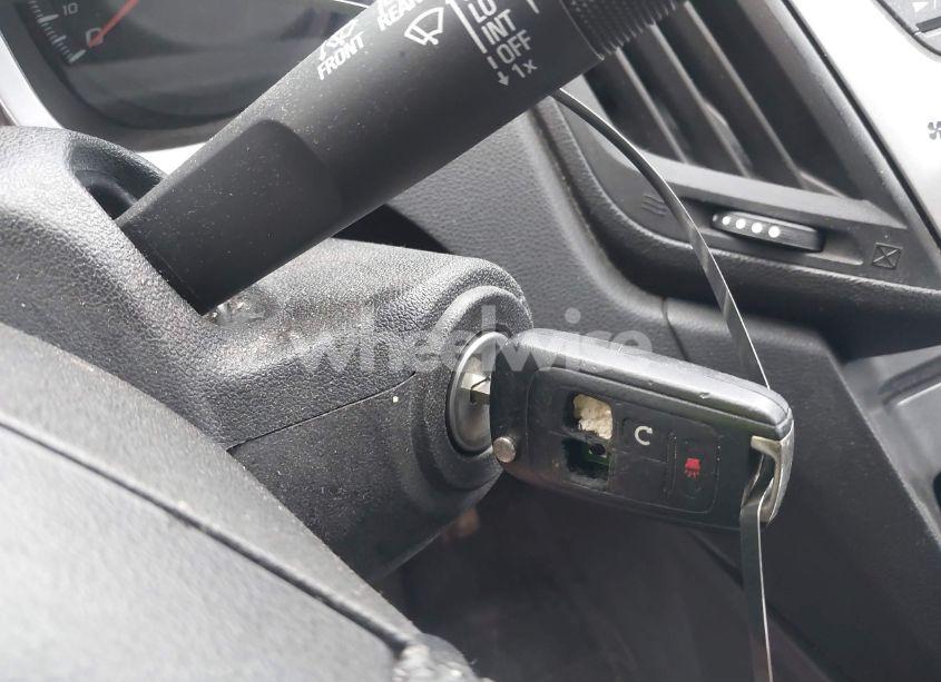 Photo 11 of 2015 Chevrolet Equinox 1LT (VIN 1GNALBEK0FZ102492)