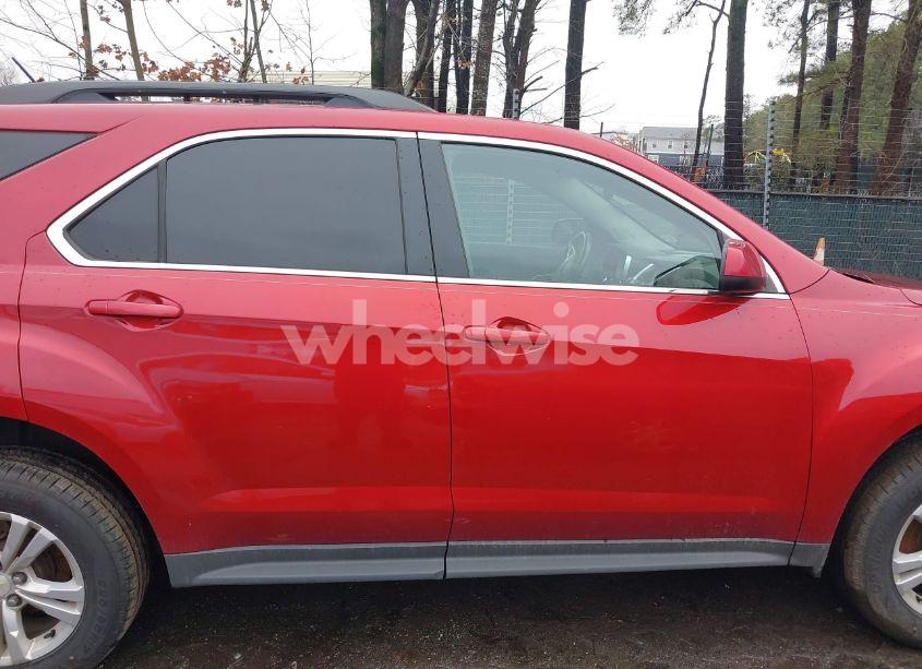 Photo 13 of 2015 Chevrolet Equinox 1LT (VIN 1GNALBEK0FZ102492)