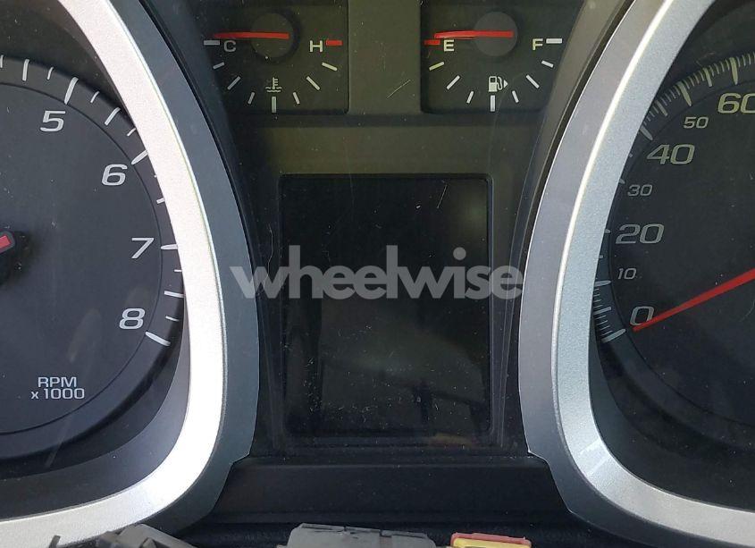 Photo 15 of 2015 Chevrolet Equinox 1LT (VIN 1GNALBEK0FZ141910)