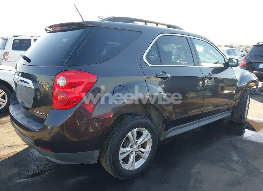 Photo 4 of 2015 Chevrolet Equinox 1LT (VIN 1GNALBEK0FZ141910)