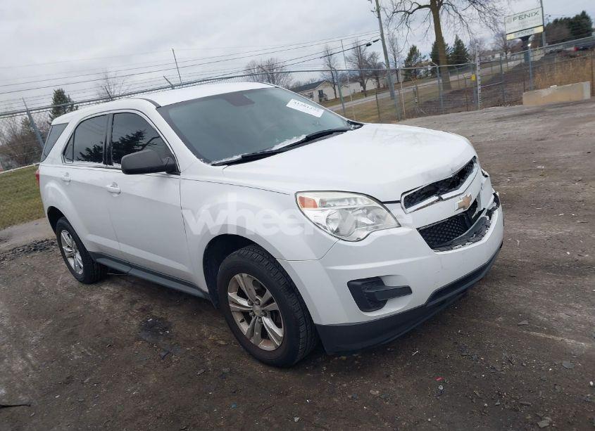 2013 Chevrolet Equinox LS (VIN 1GNALBEK1DZ124594) main photo