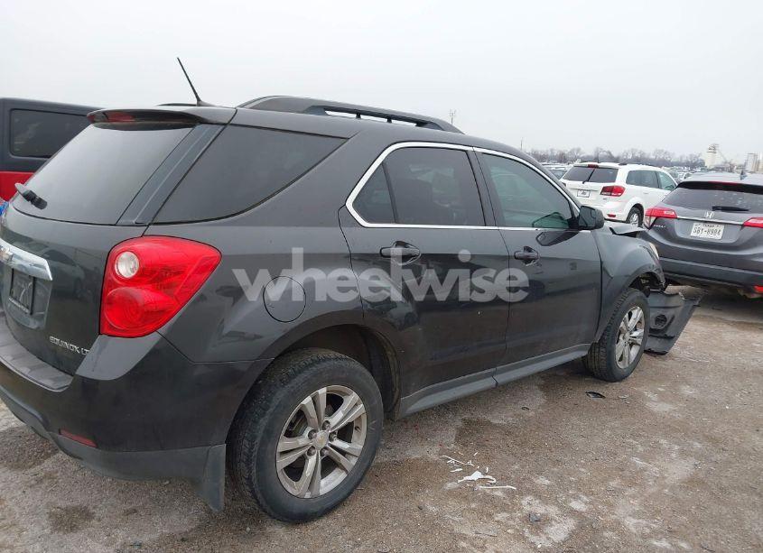 Photo 4 of 2014 Chevrolet Equinox 1LT (VIN 1GNALBEK1EZ125715)