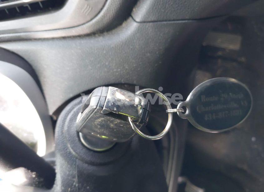 Photo 11 of 2015 Chevrolet Equinox 1LT (VIN 1GNALBEK1FZ110083)