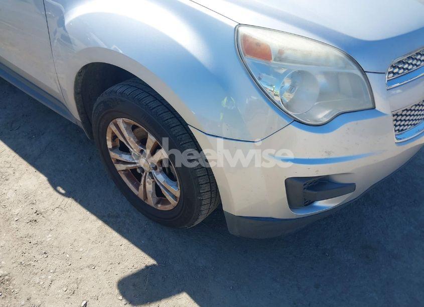 Photo 6 of 2013 Chevrolet Equinox LS (VIN 1GNALBEK2DZ107139)