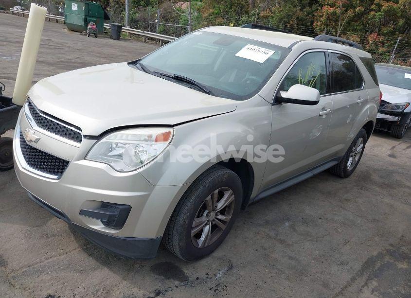 Photo 2 of 2014 Chevrolet Equinox 1LT (VIN 1GNALBEK2EZ111709)