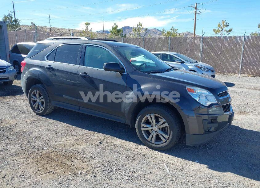 2015 Chevrolet Equinox 1LT (VIN 1GNALBEK2FZ110156) main photo