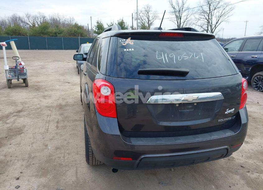 Photo 3 of 2015 Chevrolet Equinox 1LT (VIN 1GNALBEK2FZ133808)