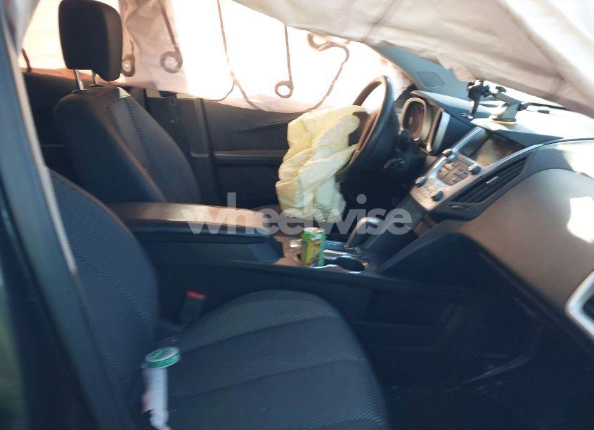 Photo 5 of 2015 Chevrolet Equinox 1LT (VIN 1GNALBEK2FZ135588)