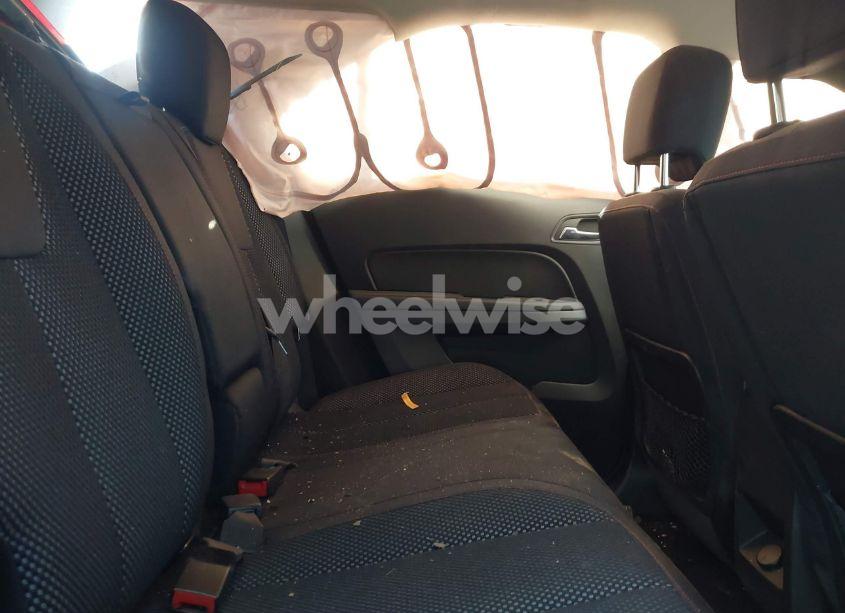 Photo 8 of 2015 Chevrolet Equinox 1LT (VIN 1GNALBEK2FZ135588)