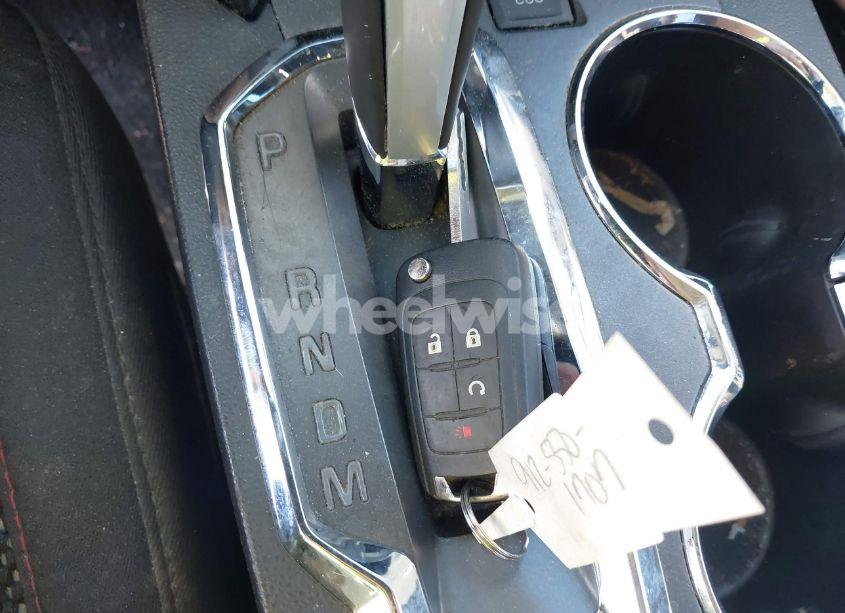 Photo 11 of 2015 Chevrolet Equinox 1LT (VIN 1GNALBEK2FZ140788)