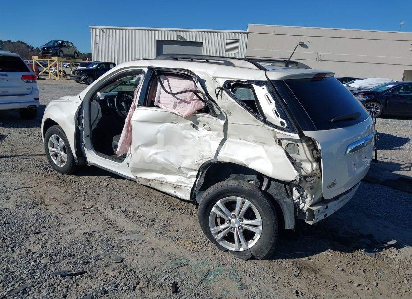 Photo 3 of 2015 Chevrolet Equinox 1LT (VIN 1GNALBEK2FZ140788)